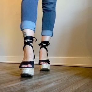 Black Lace Up Lulu’s Wedges